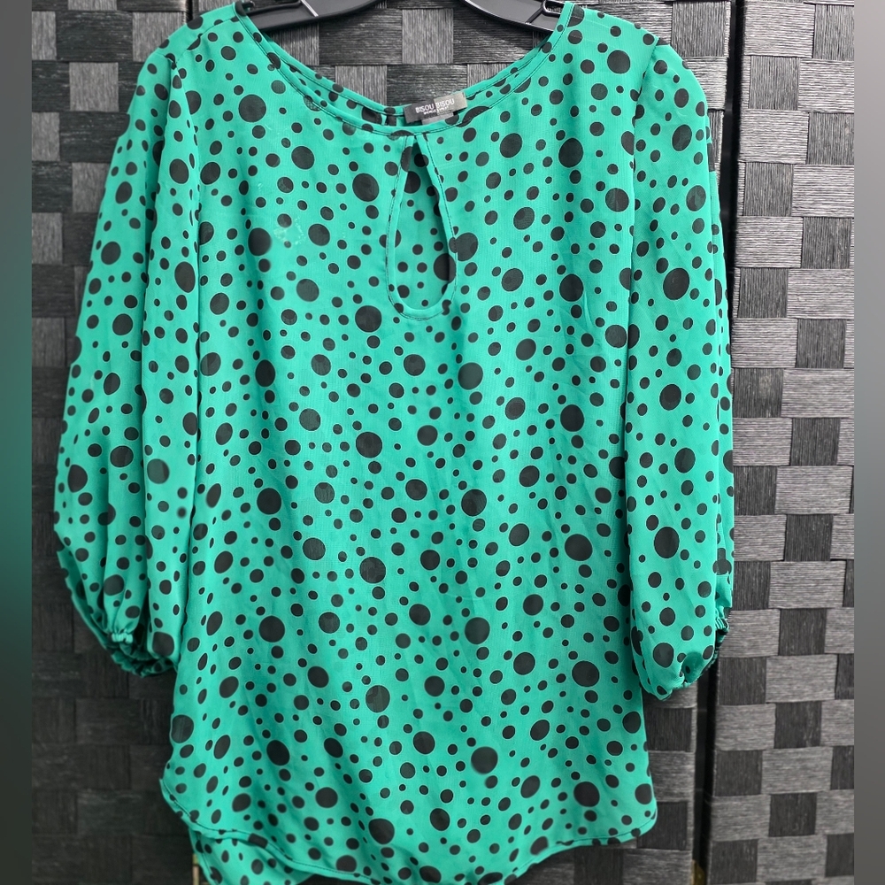 Bisou Bisou Emerald and Black Polka Dot Top